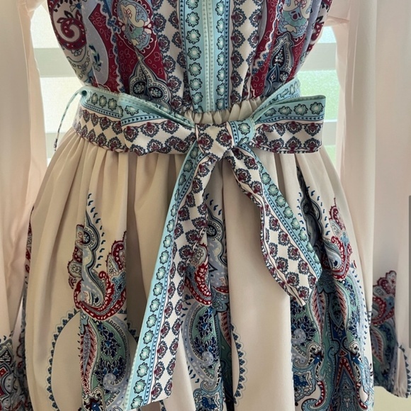 Boutique Dress - Picture 6 of 7